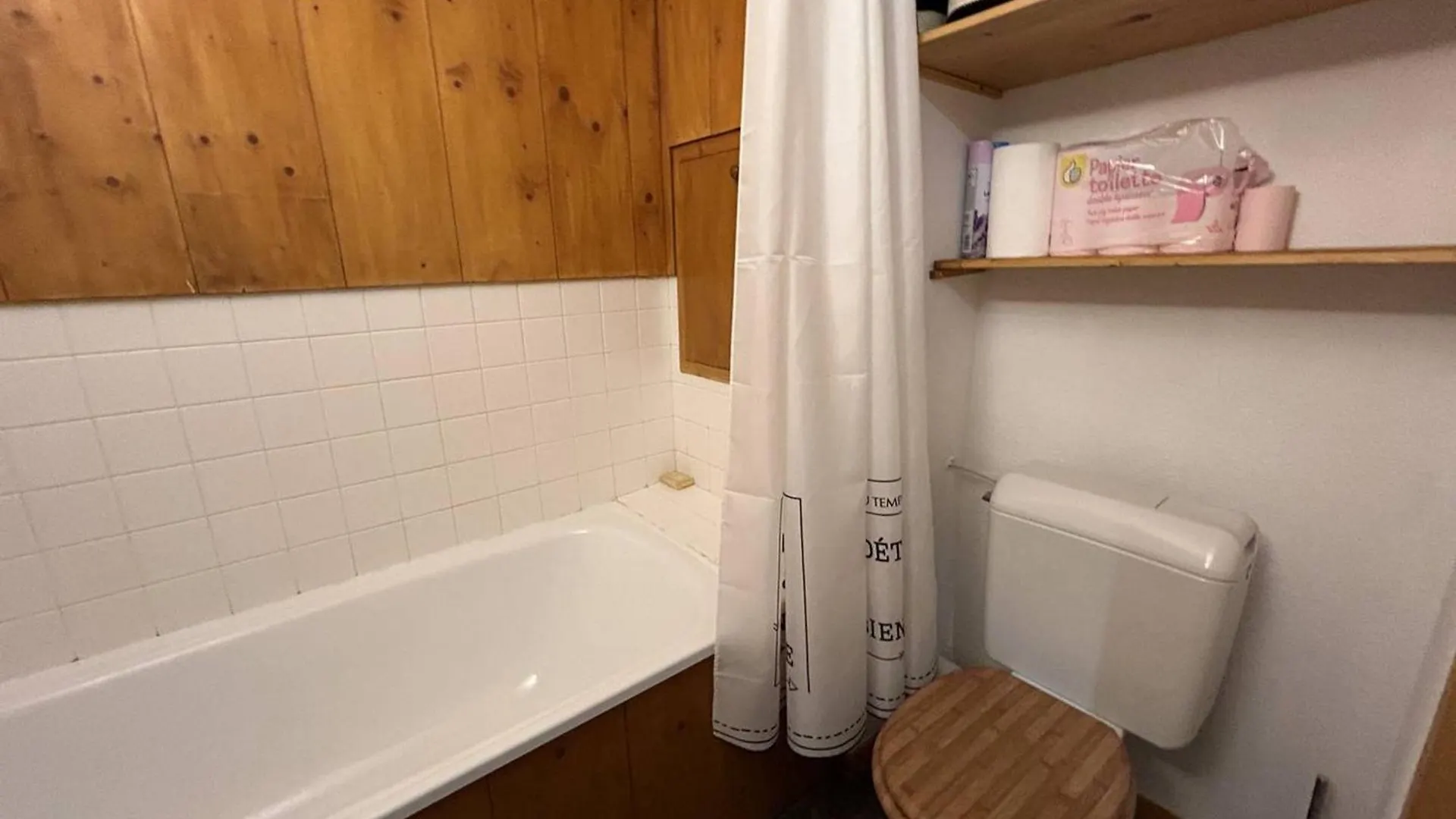 Studio Alpin Confortable Avec Wifi Et Balcon - Meribel - Fr-1-355-268 Les Allues