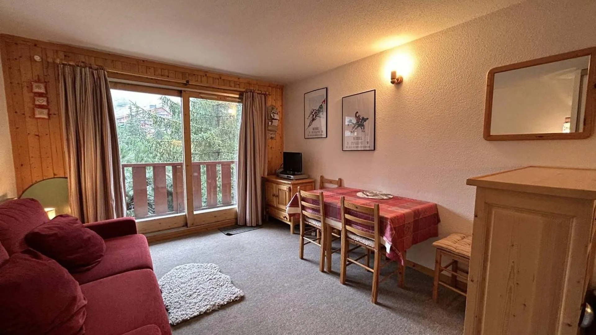 Studio Alpin Confortable Avec Wifi Et Balcon - Meribel - Fr-1-355-268 Les Allues